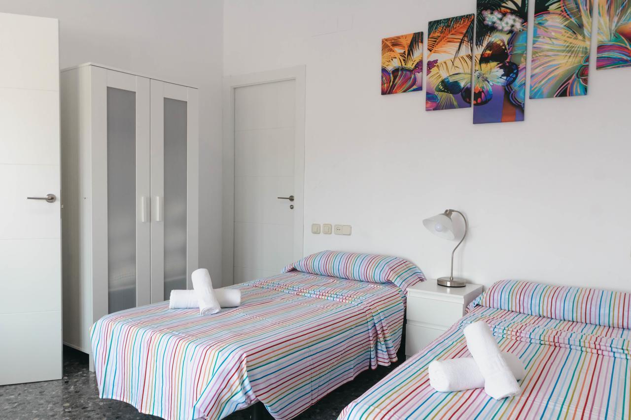 Apartment Marques De Guadiaro 1 *